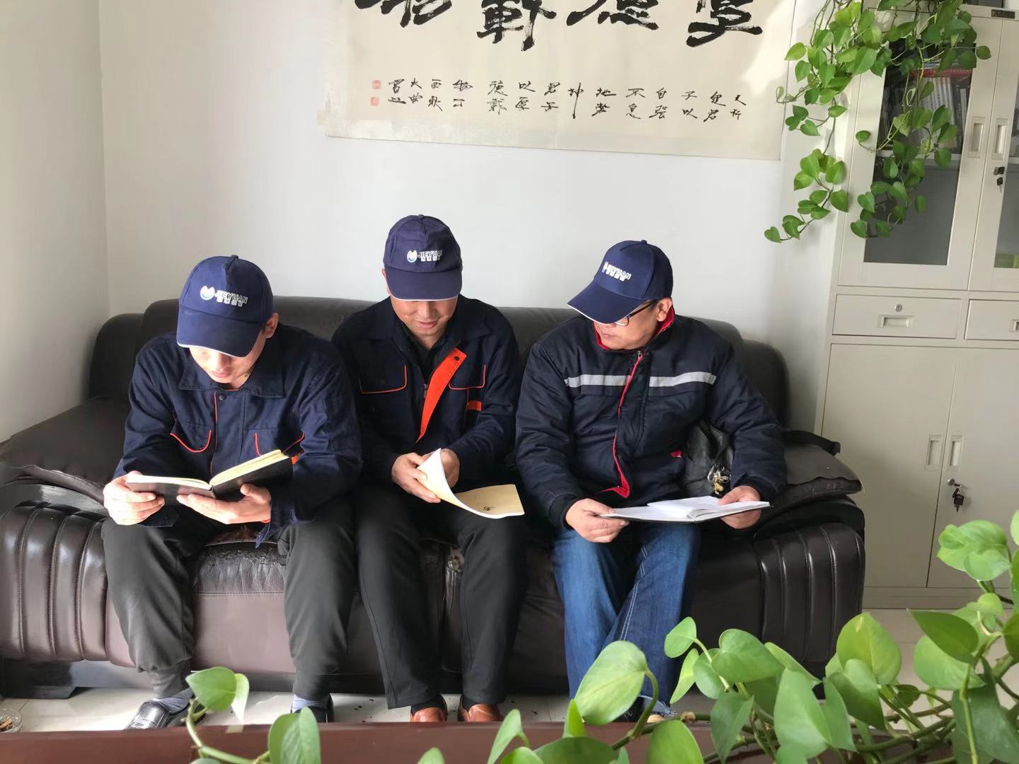 1574753681341224.jpg 1574753681341224.jpg